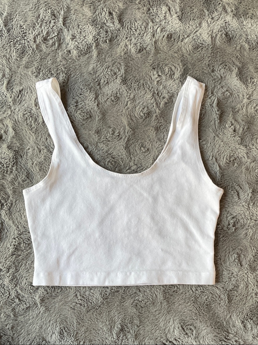 American Apparel White Scoop Neck Crop Tank